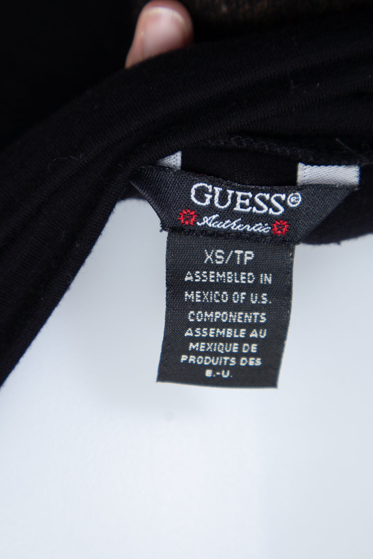 #078 Guess Cami Top Black | c. 200 | Size 8