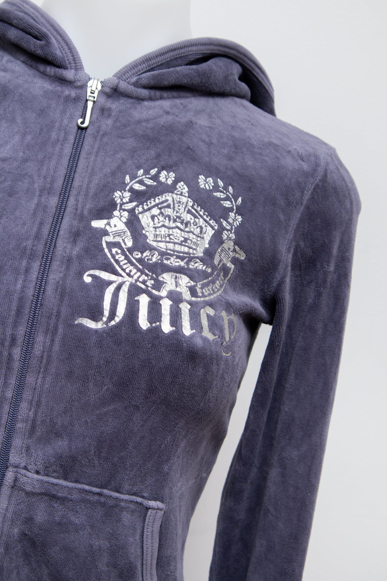 #98 Juicy Couture T-shirt Purple | c. 192 | Size 8