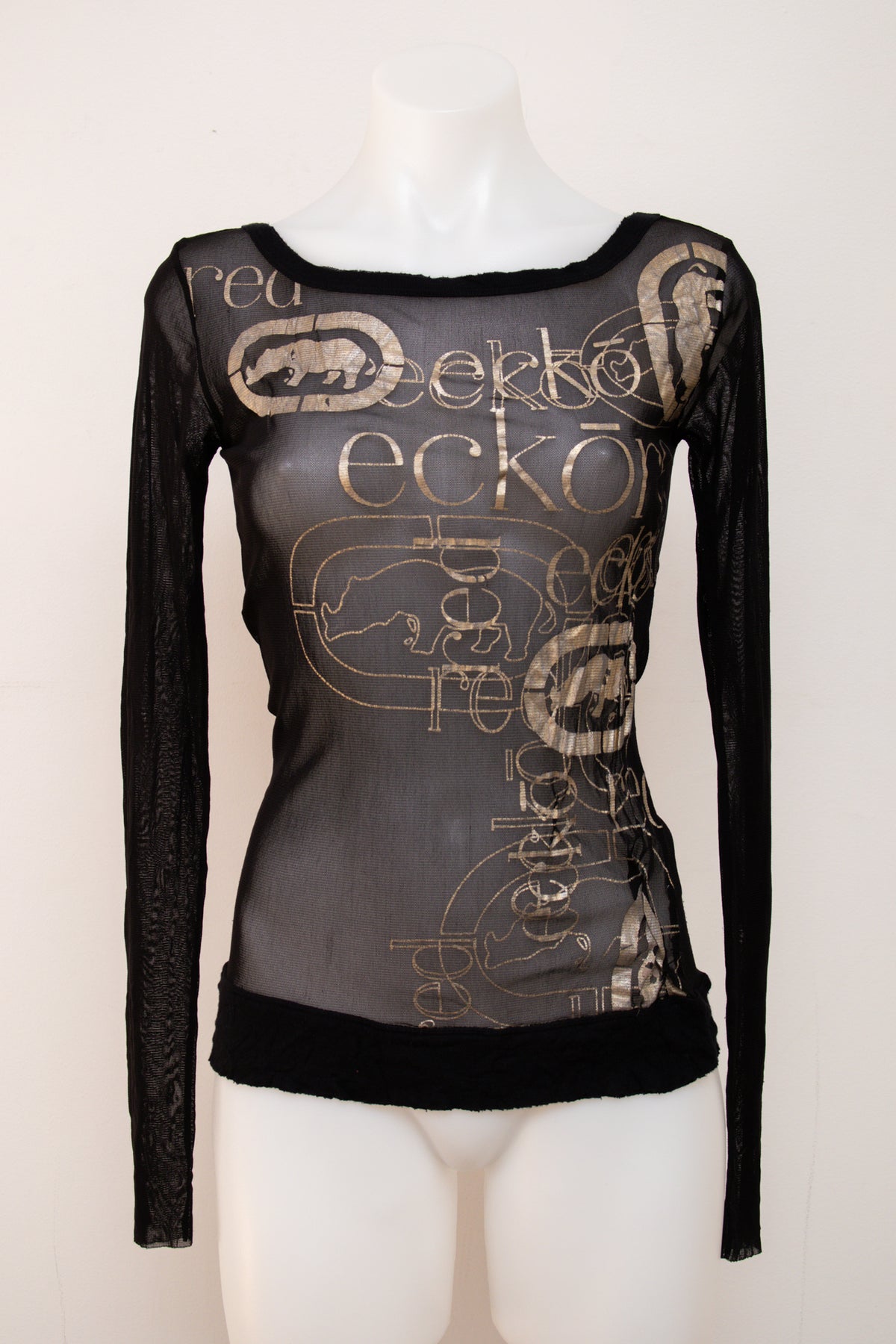 #060 Ecko Red Top Black | c. | Size 10