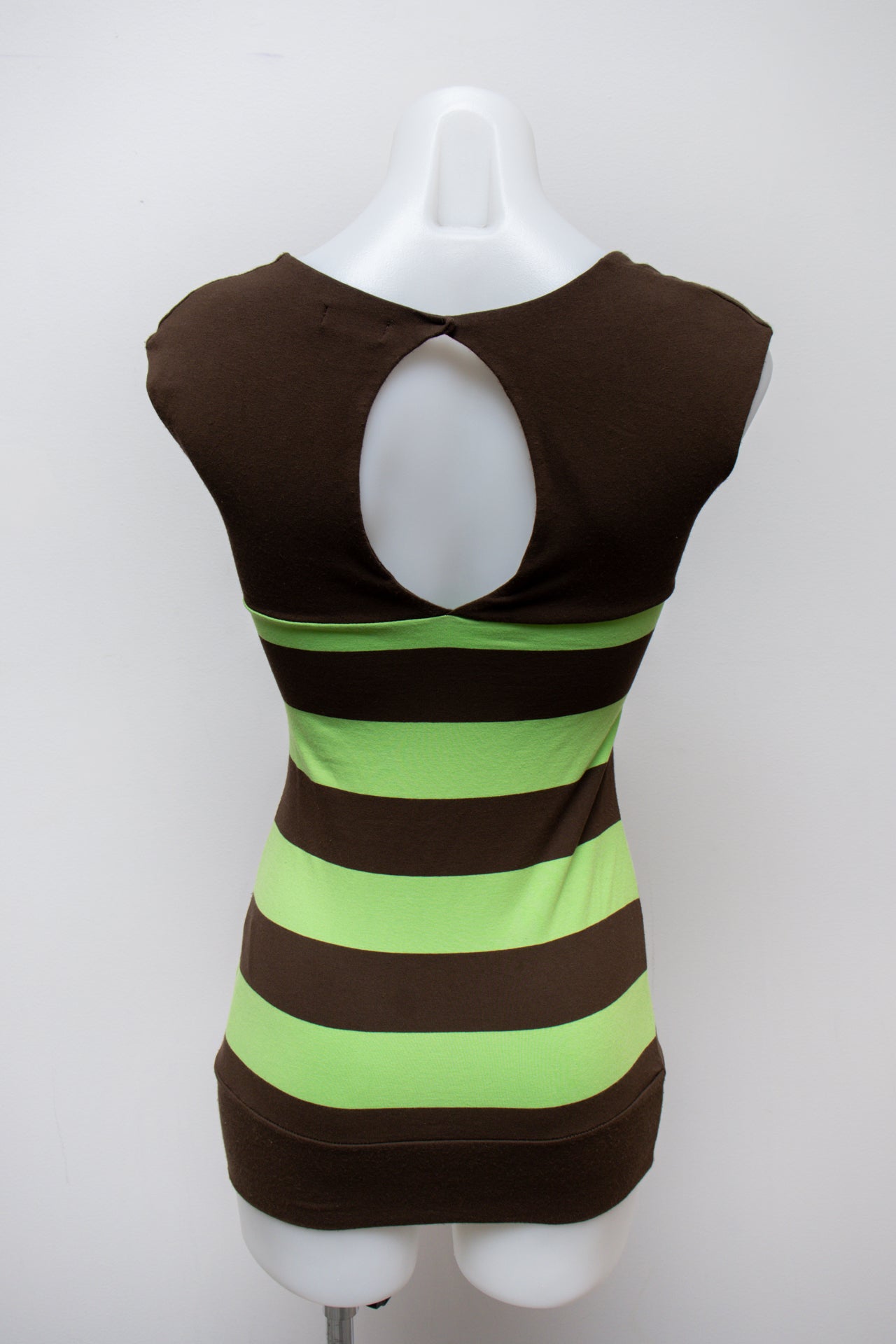 #36 Formul@ Joven Cami Top Green | c. 192 | Size 8