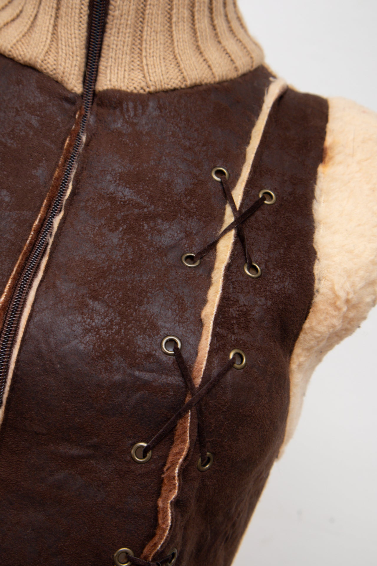 #137 Pois Pants Brown | c. 194 | Size 10