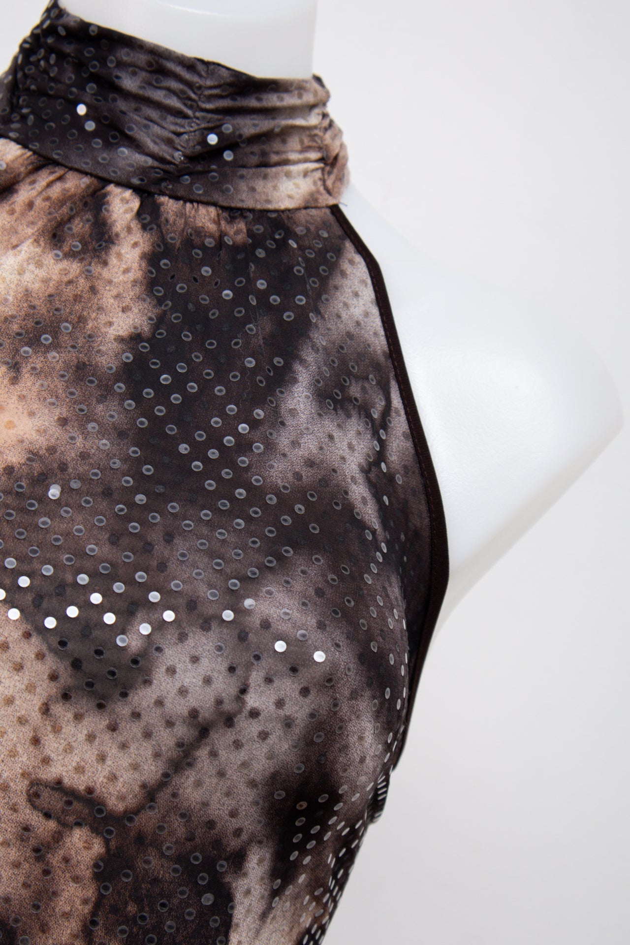 #002 Studio Y Halter Top Brown | c. 201 | Size 8