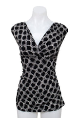 #028 George Short Sleeve Black | c. 209 | Size 12