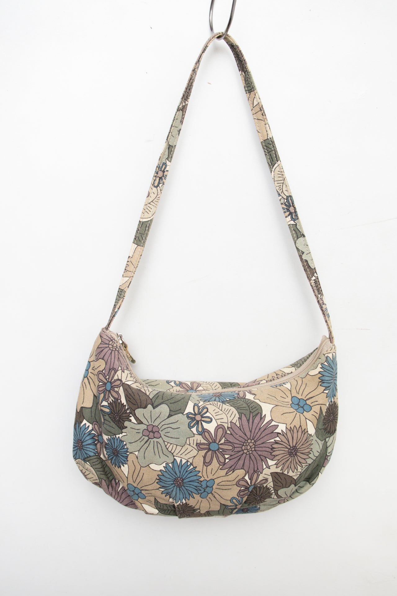 #186 H&M Shoulder Bag Beige | c. 197 | Size