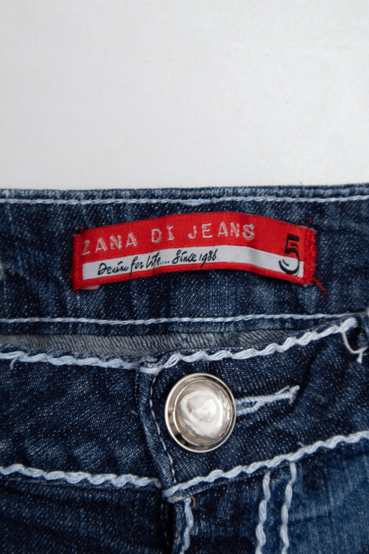 #191 Zana Di Jeans Booty Short Blue | c. 209 | Size 6