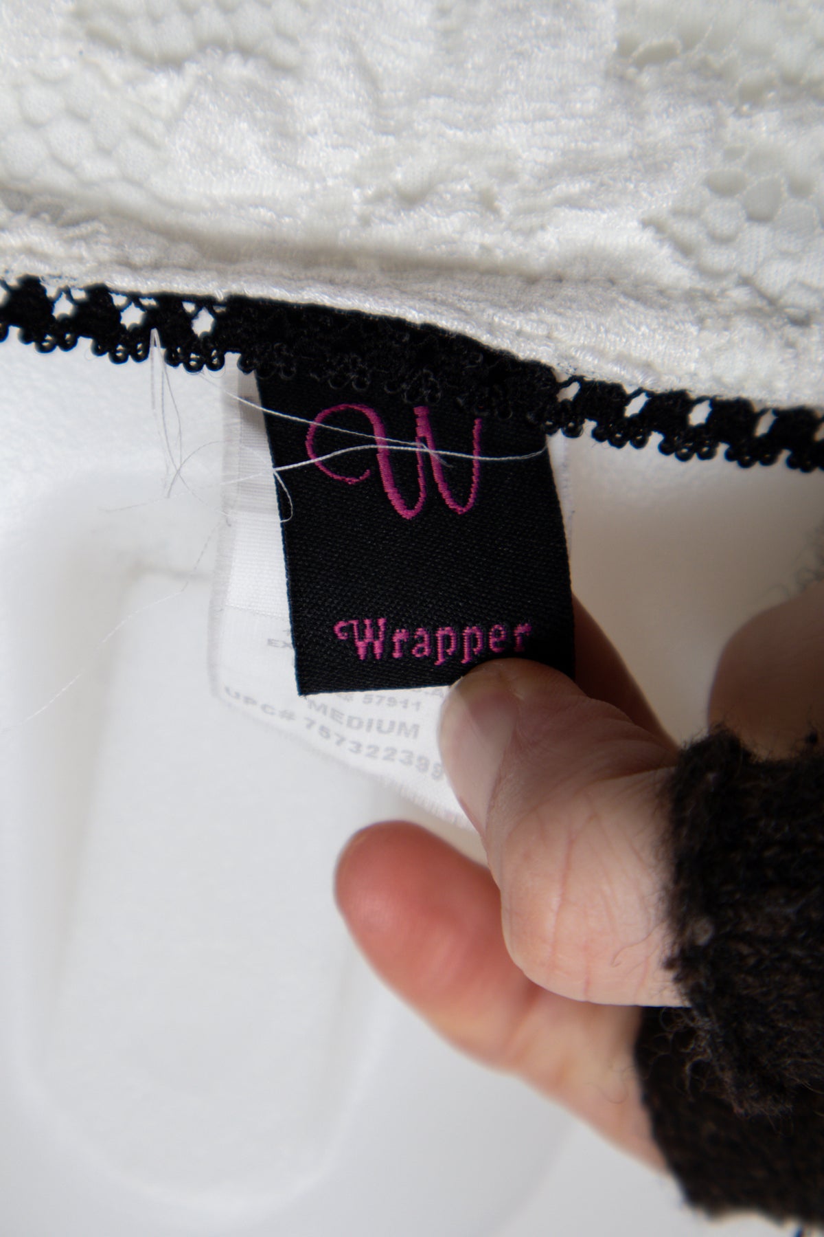 #021 Wrapper Short Sleeve White | c. 209 | Size 8