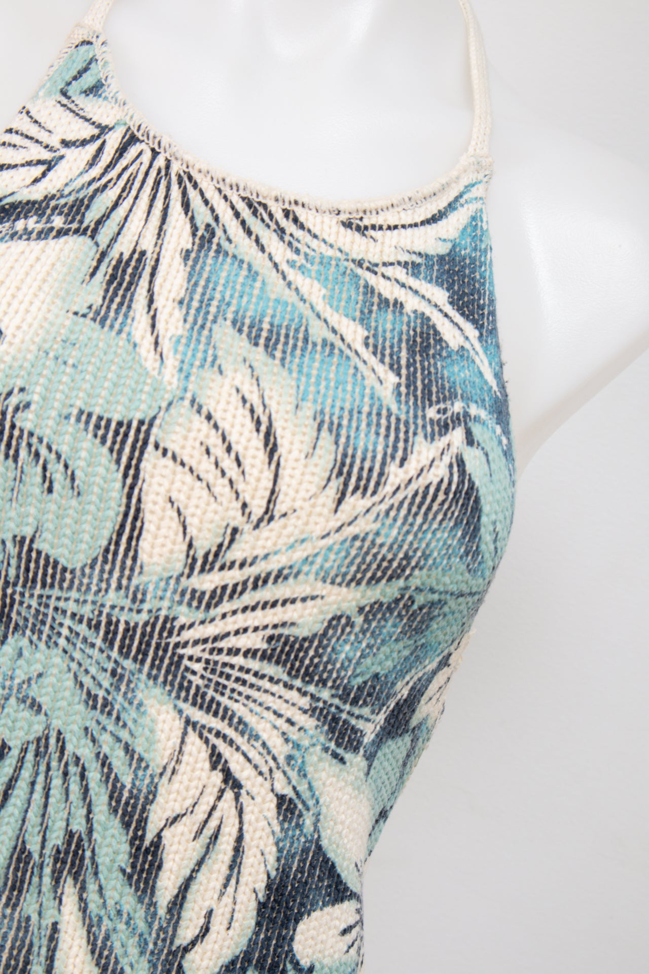 #004 O'neill Halter Top Blue | c. | Size 8