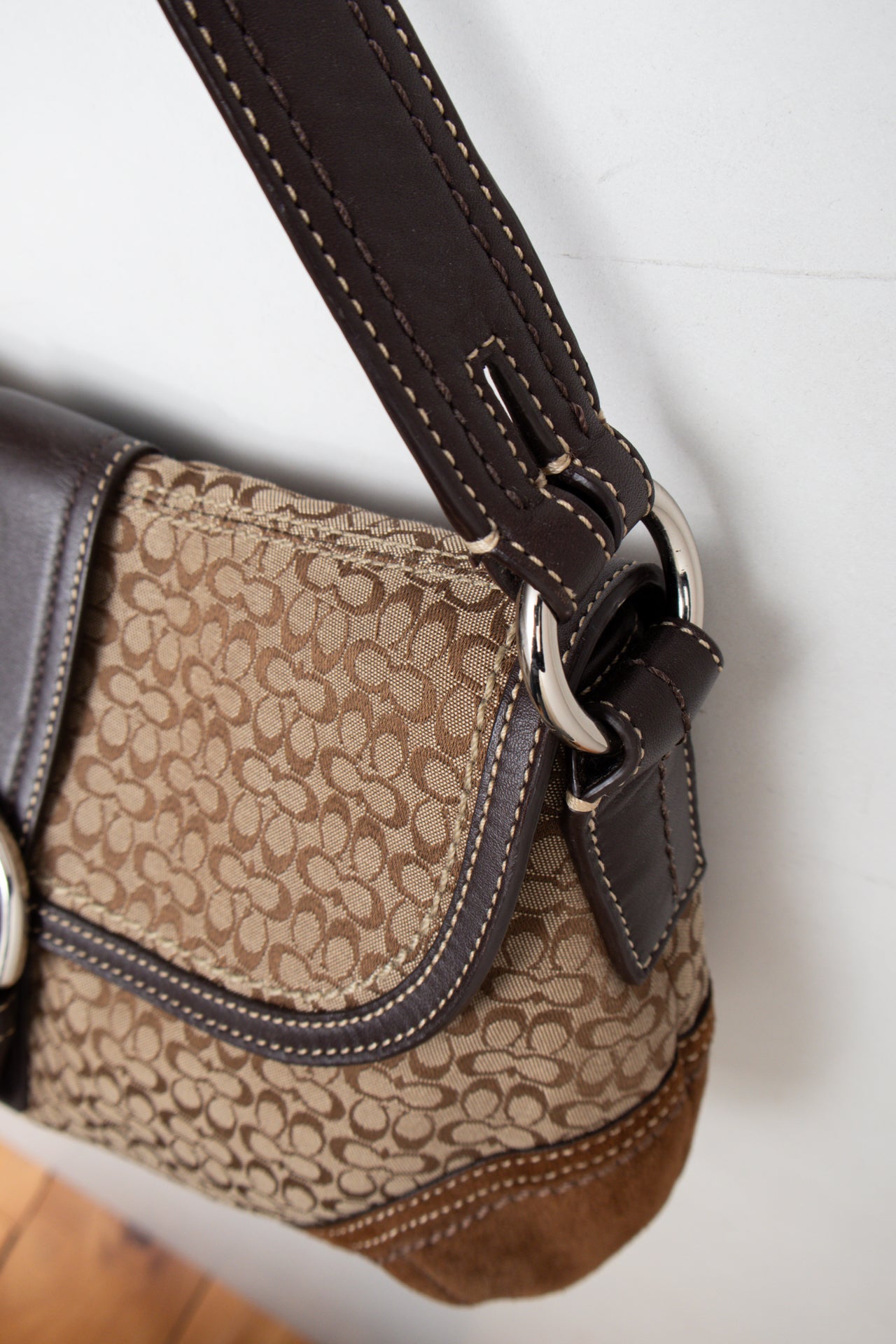 #170 Coach Shoulder Bag Brown | c. 206 | Size
