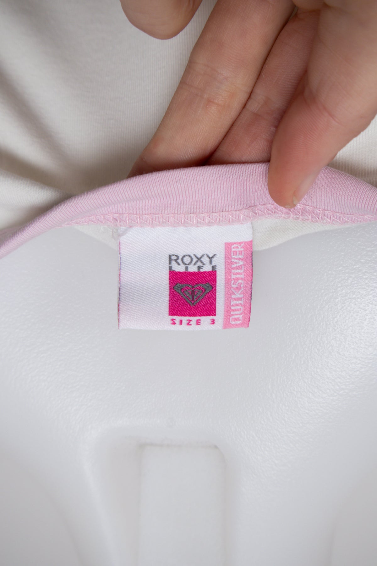 #041 Roxy T-shirt White | c. 204 | Size 8