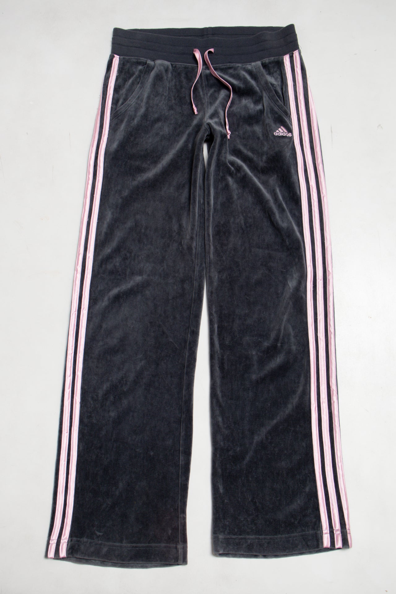 #76 Adidas Pants Black | c. 188 | Size 8