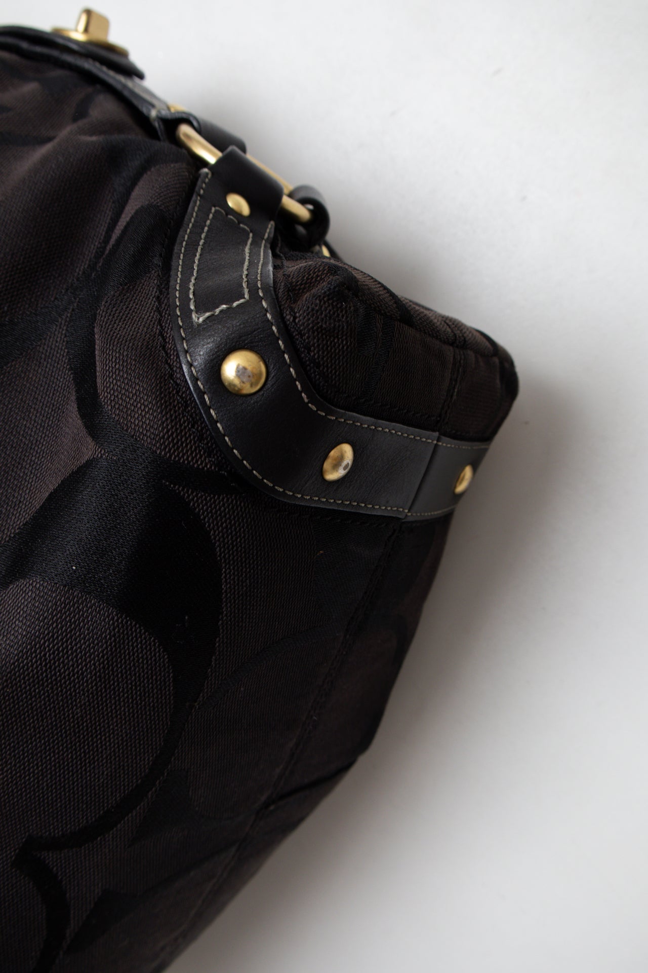 #194 Coach Shoulder Bag Black | c. 195 | Size