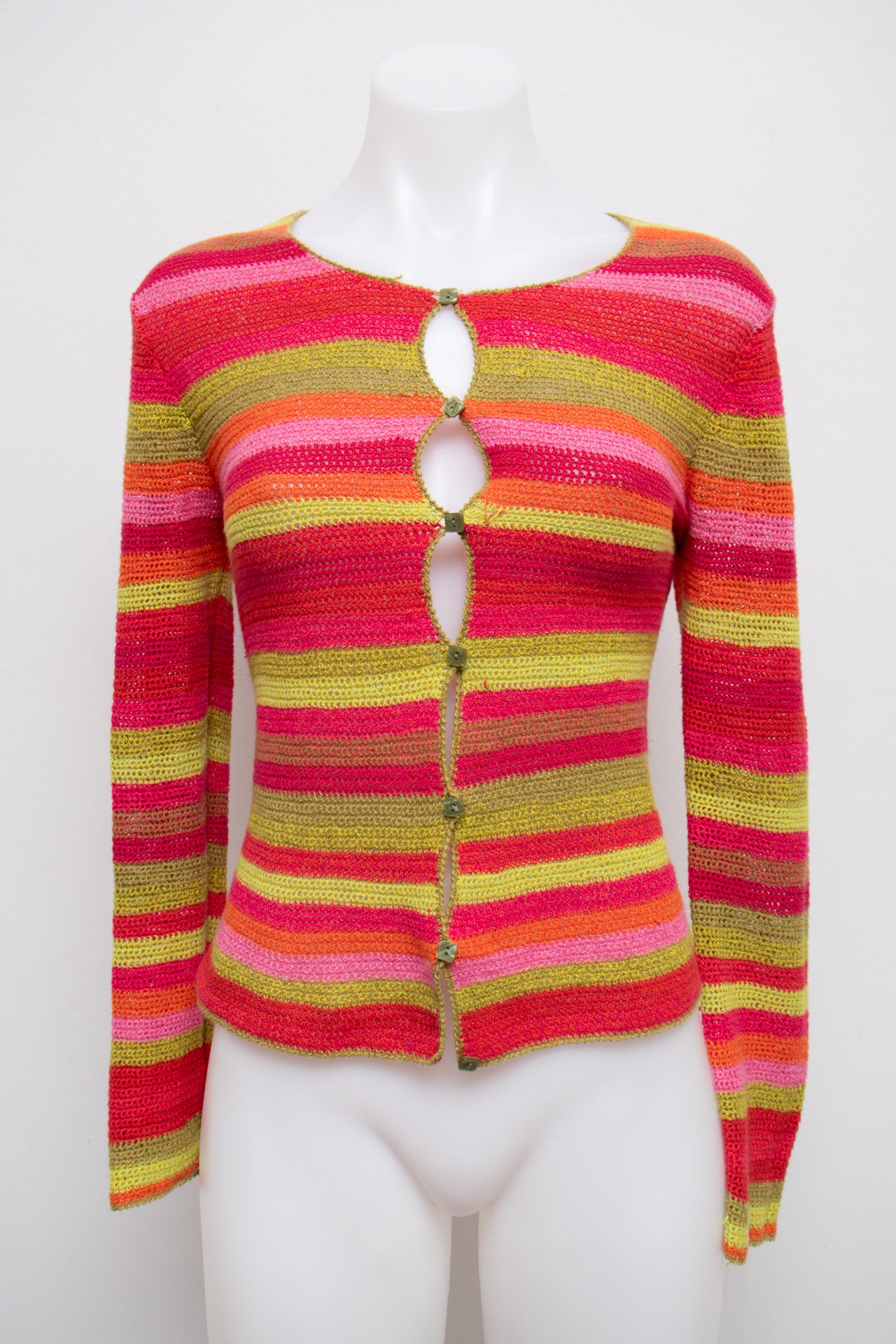 #048 T-shirt Pink | c. 203 | Size 10