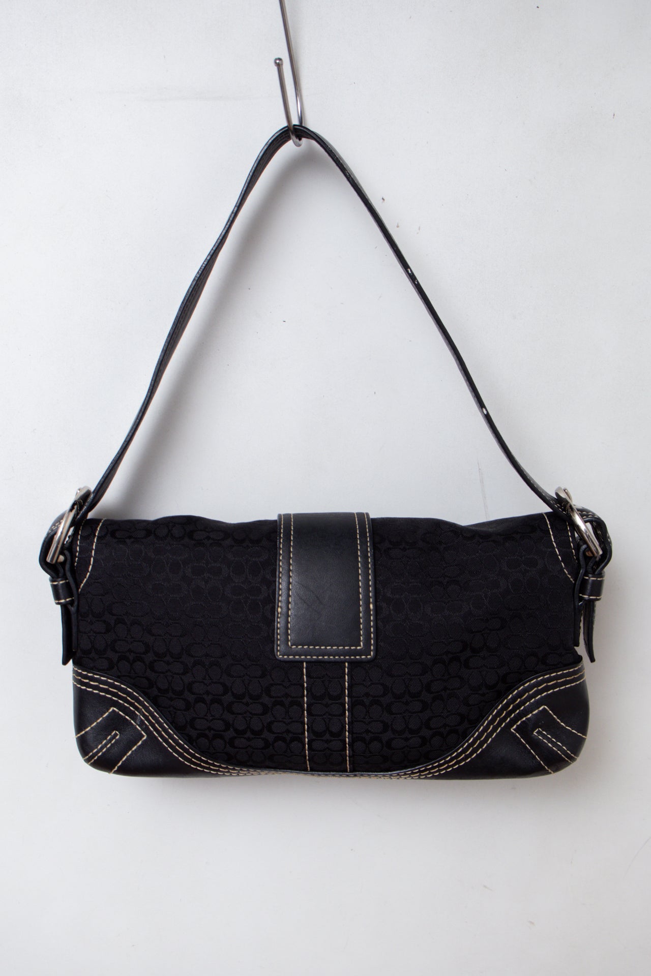 # Coach Shoulder Bag Black | c. | Size