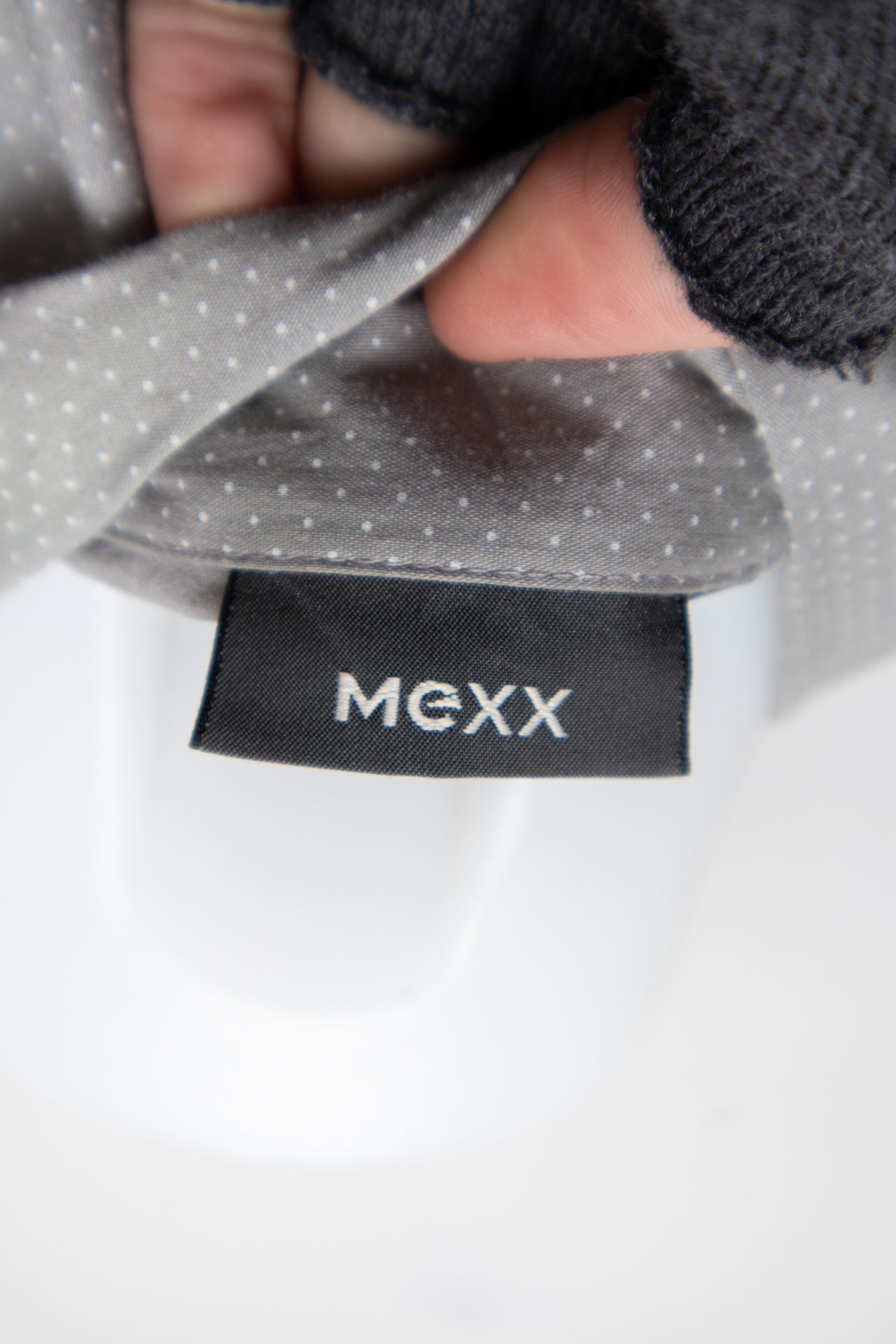 #68 Mexx T-shirt Gray | c. 190 | Size 10