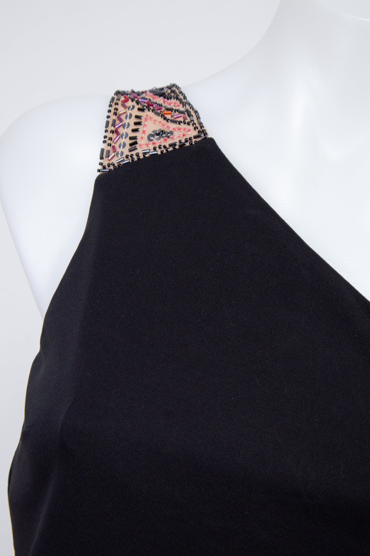 #061 Bcbgmaxazria Tank Top Black | c. 200 | Size 10