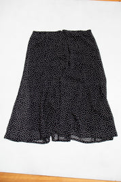 #46 Liz Claiborne Skirt Black | c. 187 | Size 8