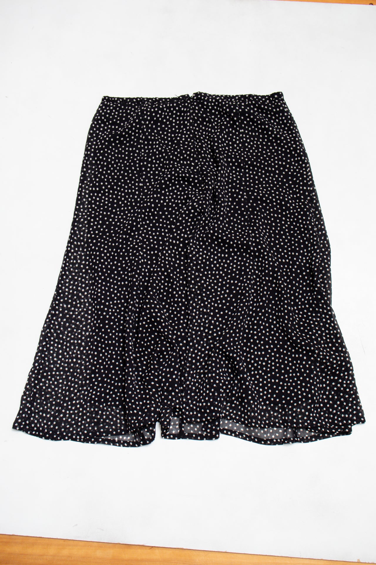 #46 Liz Claiborne Skirt Black | c. 187 | Size 8