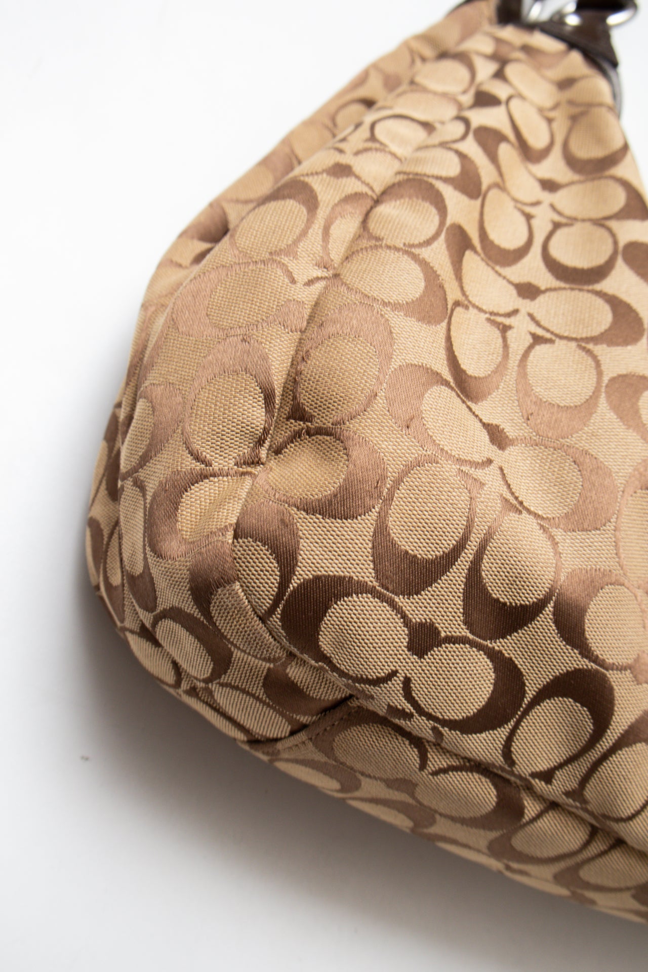 #193 Coach Shoulder Bag Brown | c. 202 | Size