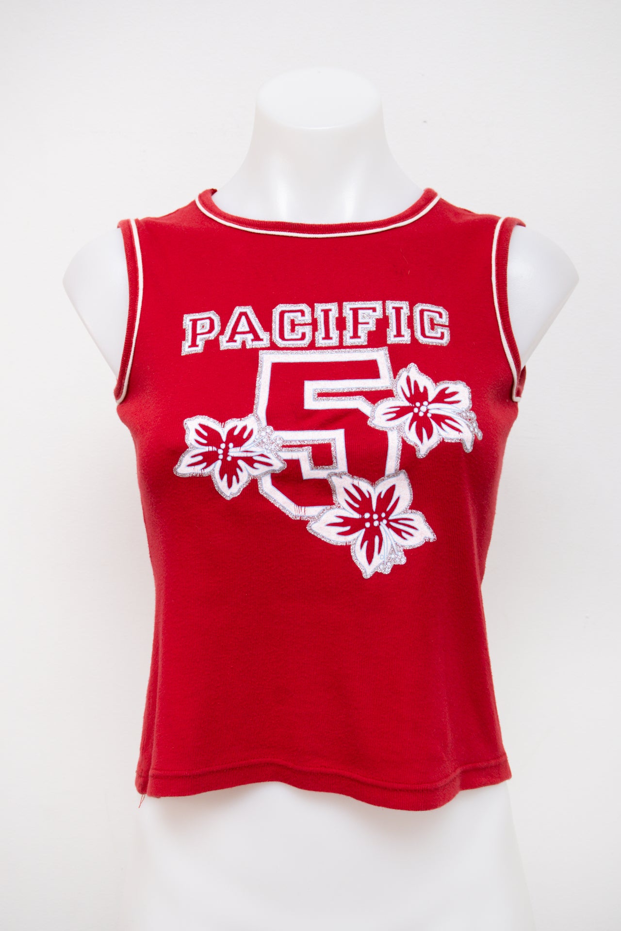 #58 Tank Top Red | c. 196 | Size 8/10