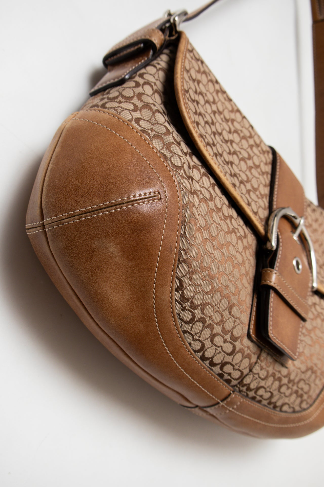 #191 Coach Shoulder Bag Brown | c. 189 | Size