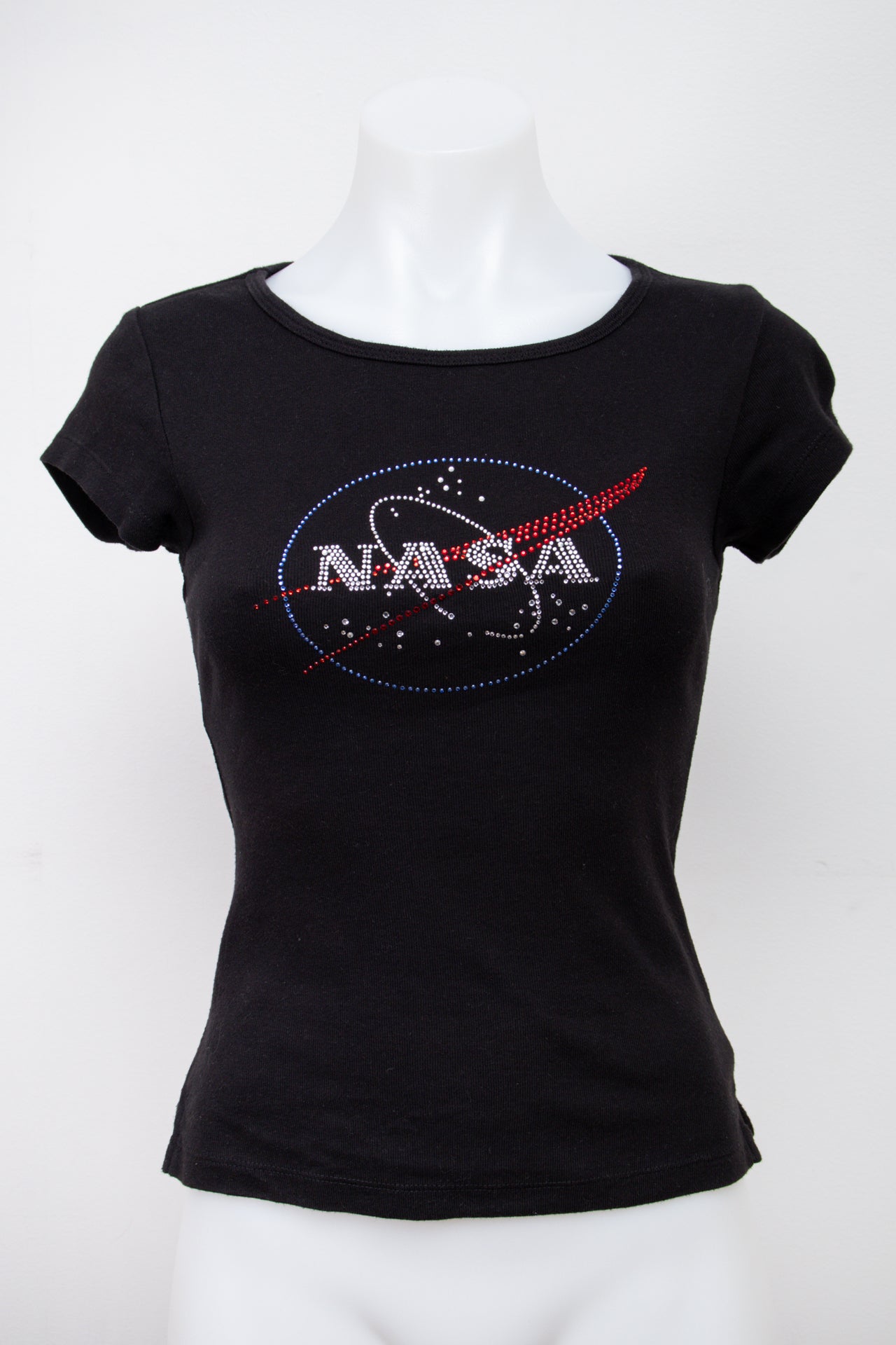#79 Caviar T-shirt Black | c. 198 | Size 8