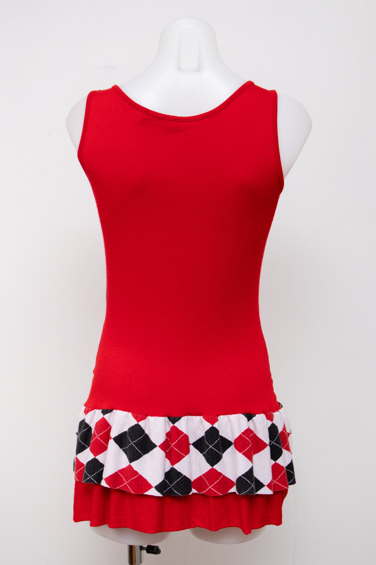 #086 Belle & Coeur Cami Top Red | c. 201 | Size 8