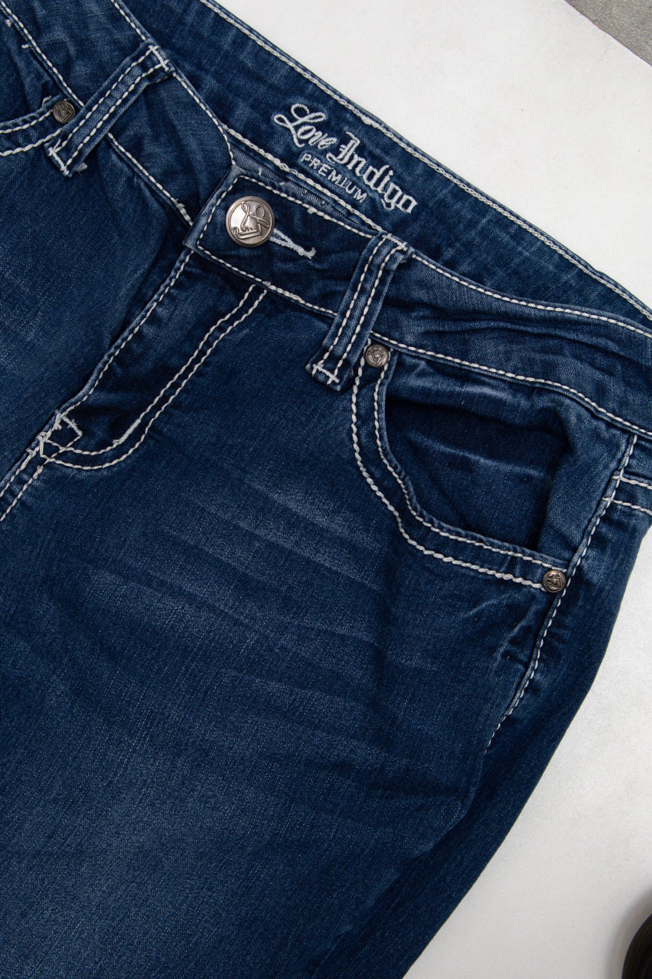 #102 Love Indigo Jeans Blue | c. 203 | Size 10