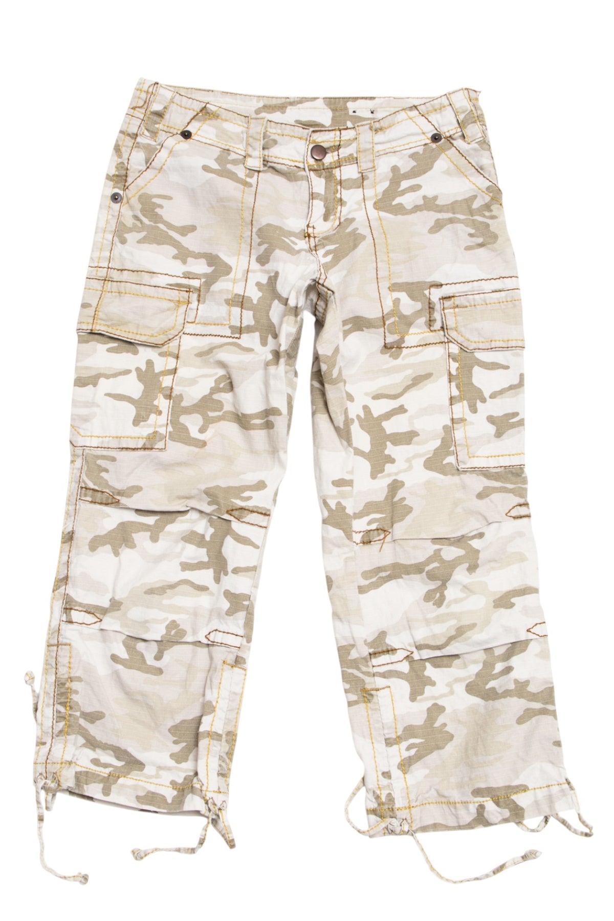 #102 Fashion Bug Capris Beige | c. 209 | Size 6