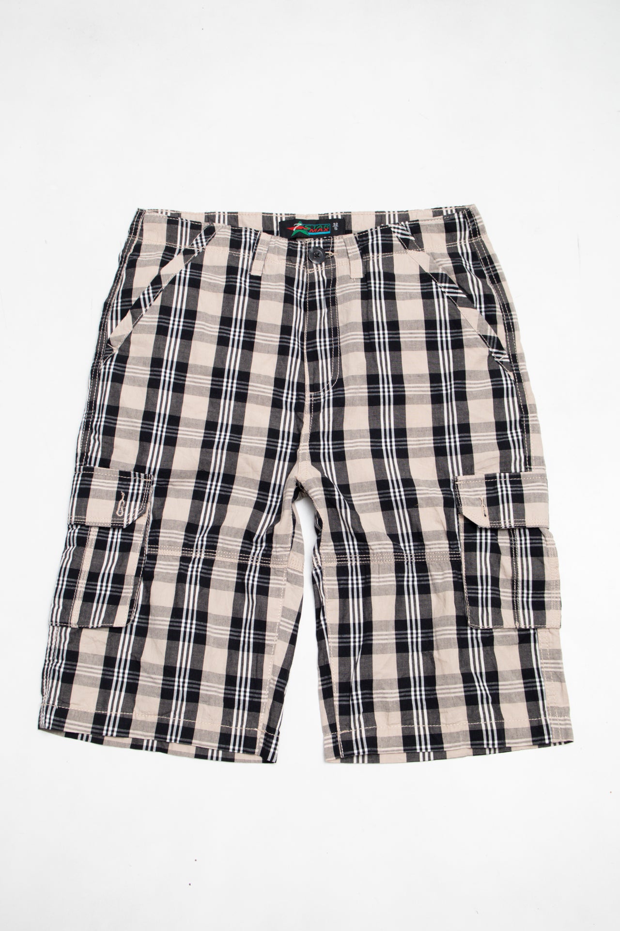 #113 7 Star Max Shorts Beige | c. 204 | Size 8