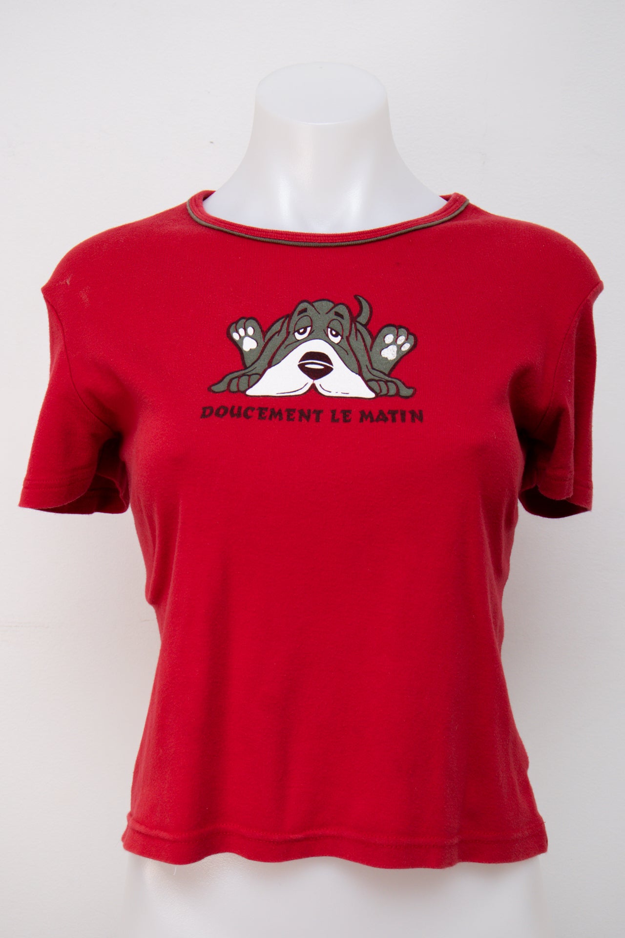 #079 Mim T-shirt Red | c. 199 | Size 10
