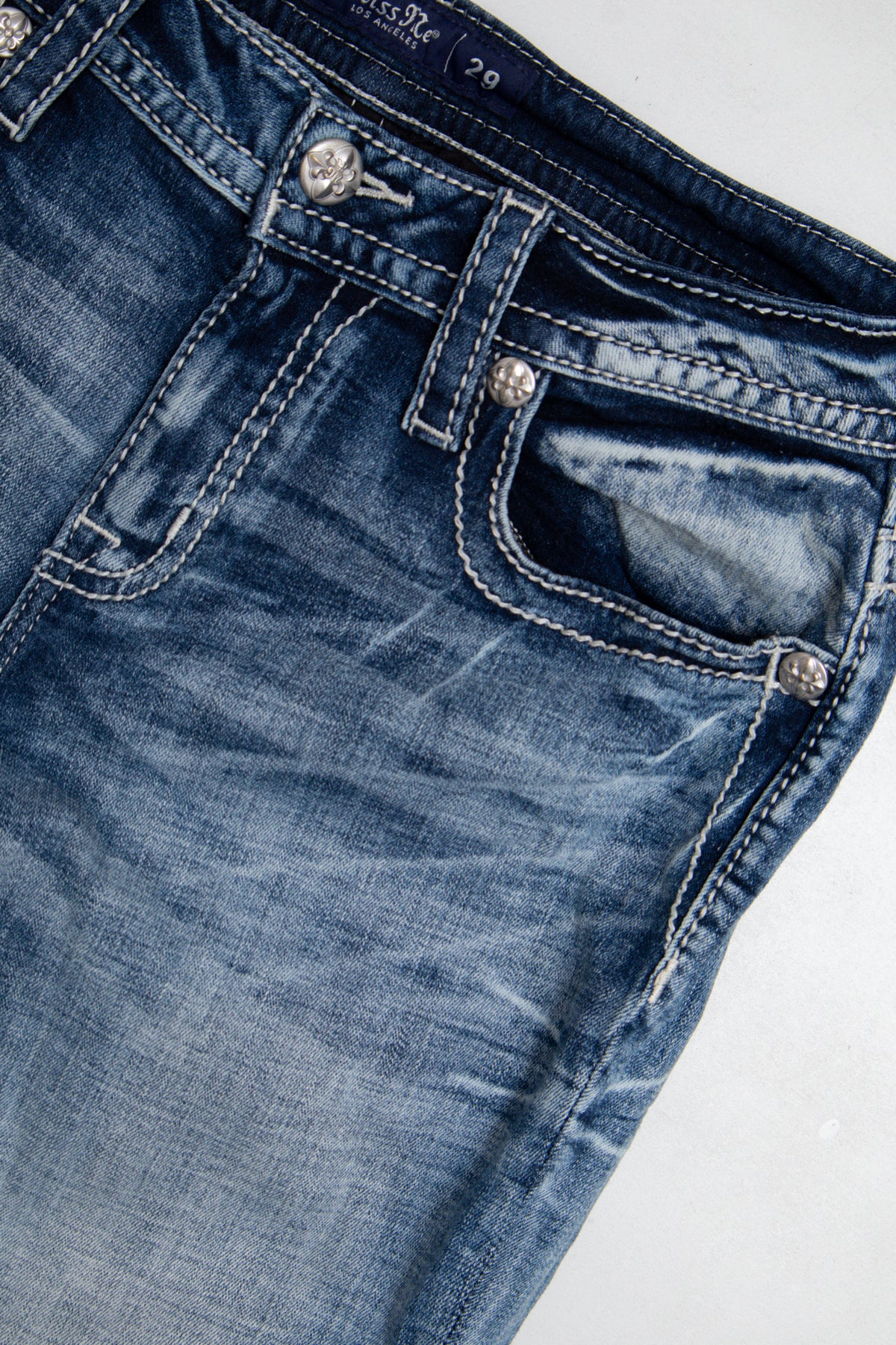 #125 Miss Me Jeans Blue | c. 209 | Size 10