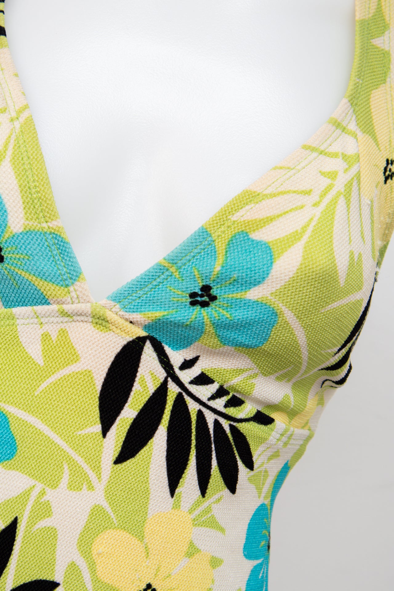 #013 Halter Top Green | c. 202 | Size 8