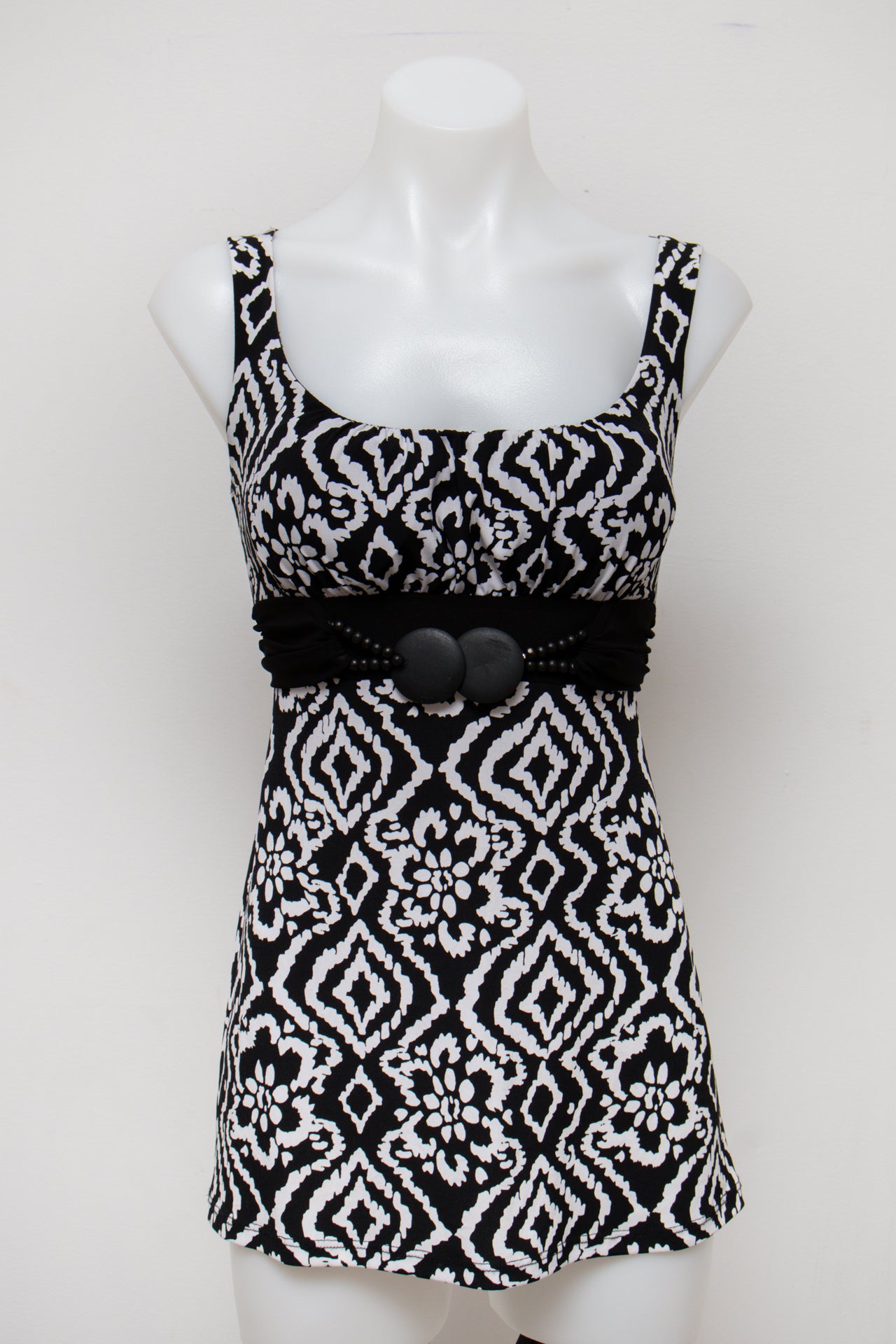 #25 Wrapper Camisole Black | c. 182 | Size 8