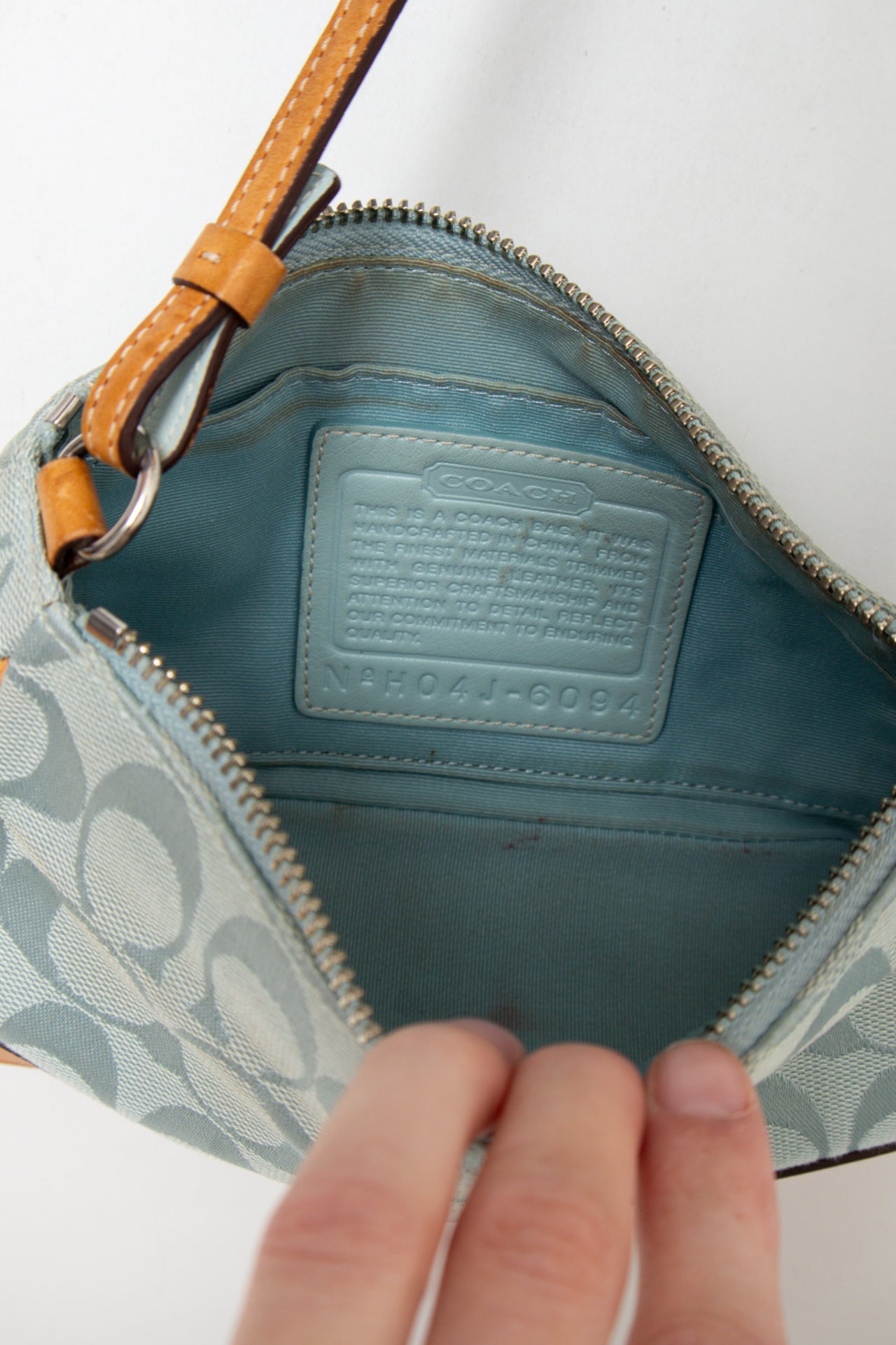#167 Coach Shoulder Bag Blue | c. 183 | Size