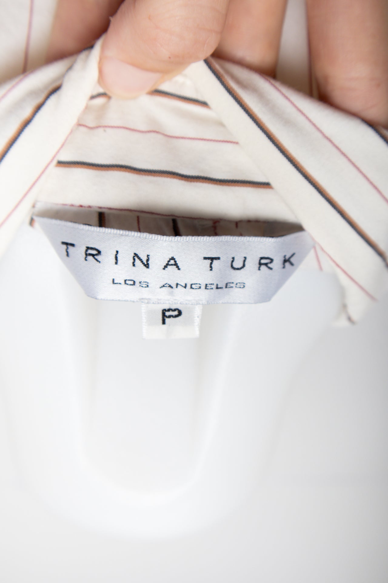 #109 Trina Turk T-shirt White | c. 178 | Size 6