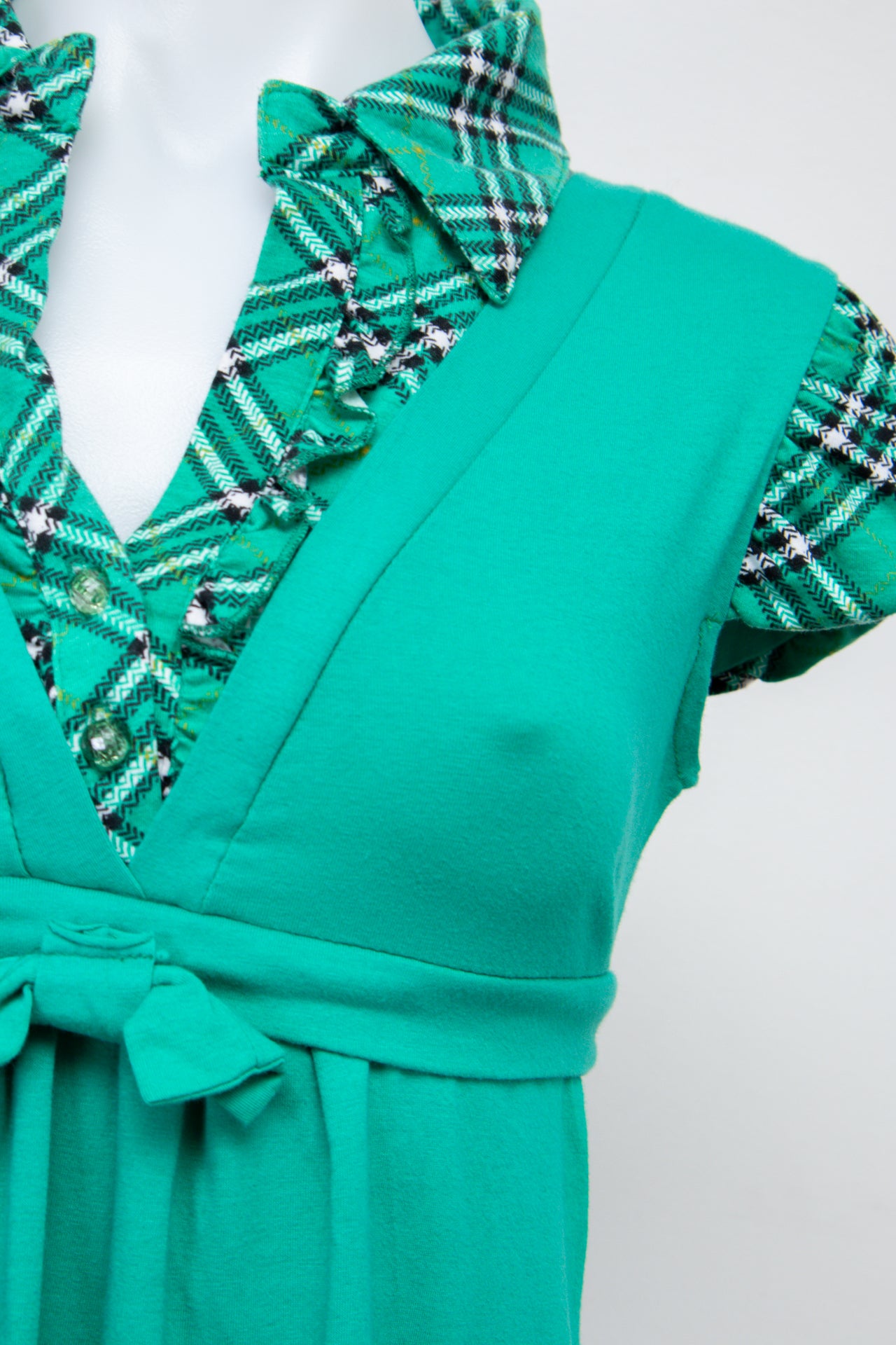 #085 Fabulous Fashion Camisole Top Green | c. 200 | Size 8