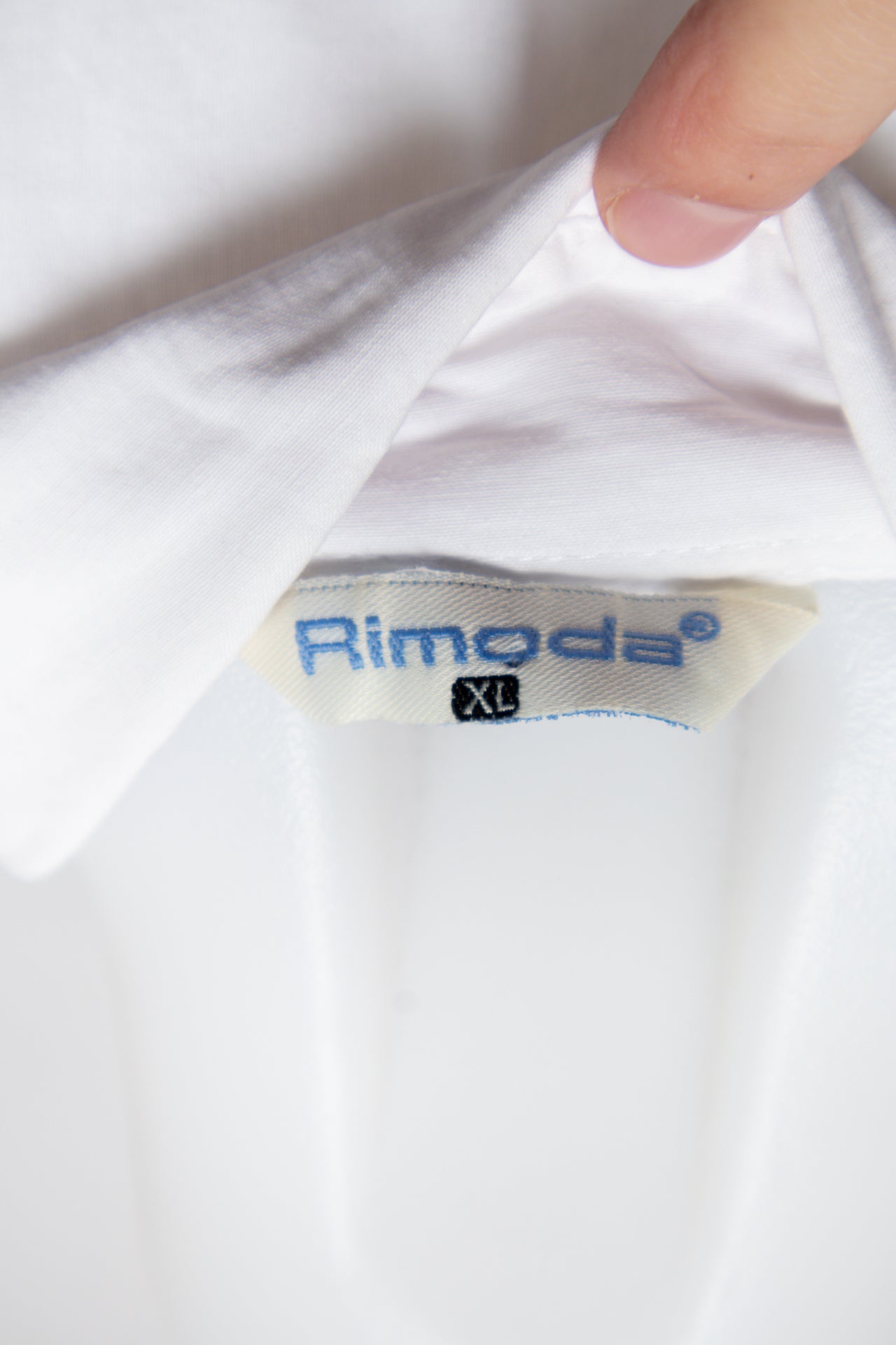 #104 Rimod's T-shirt White | c. 191 | Size 12