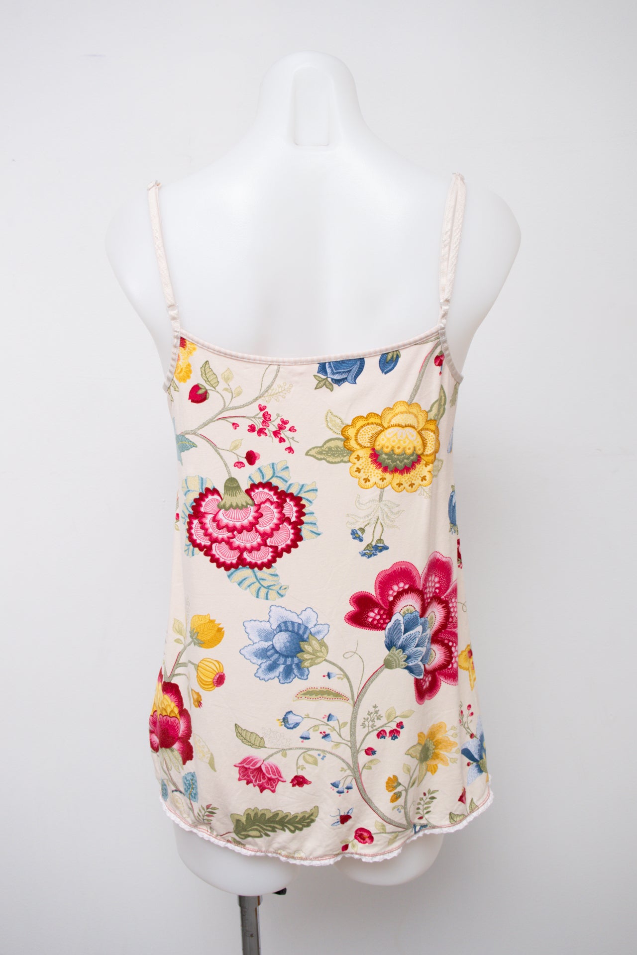 #016 Made By Pip Camisole Top White | c. 204 | Size 10