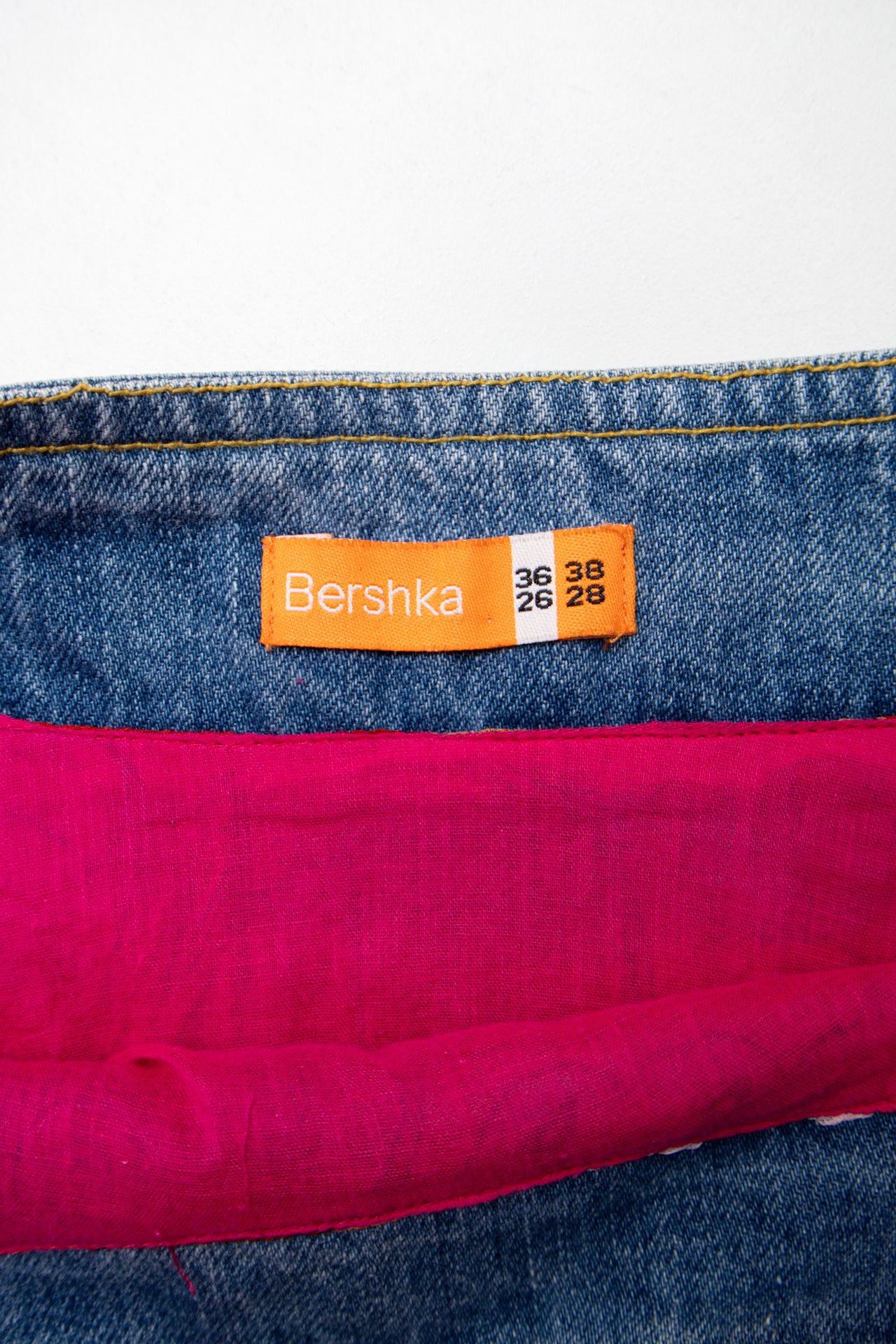 #111 Bershka Mini Skirt Pink | c. 213 | Size 8