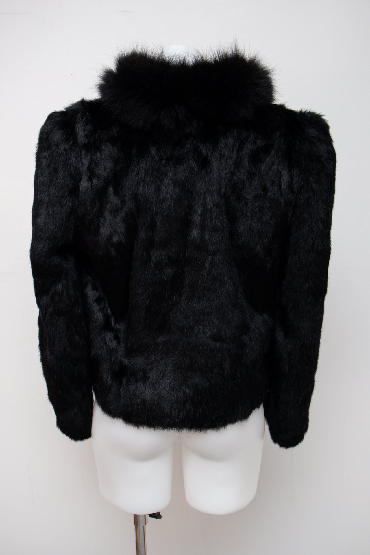 #110 Jacket Black | c. 197 | Size 6
