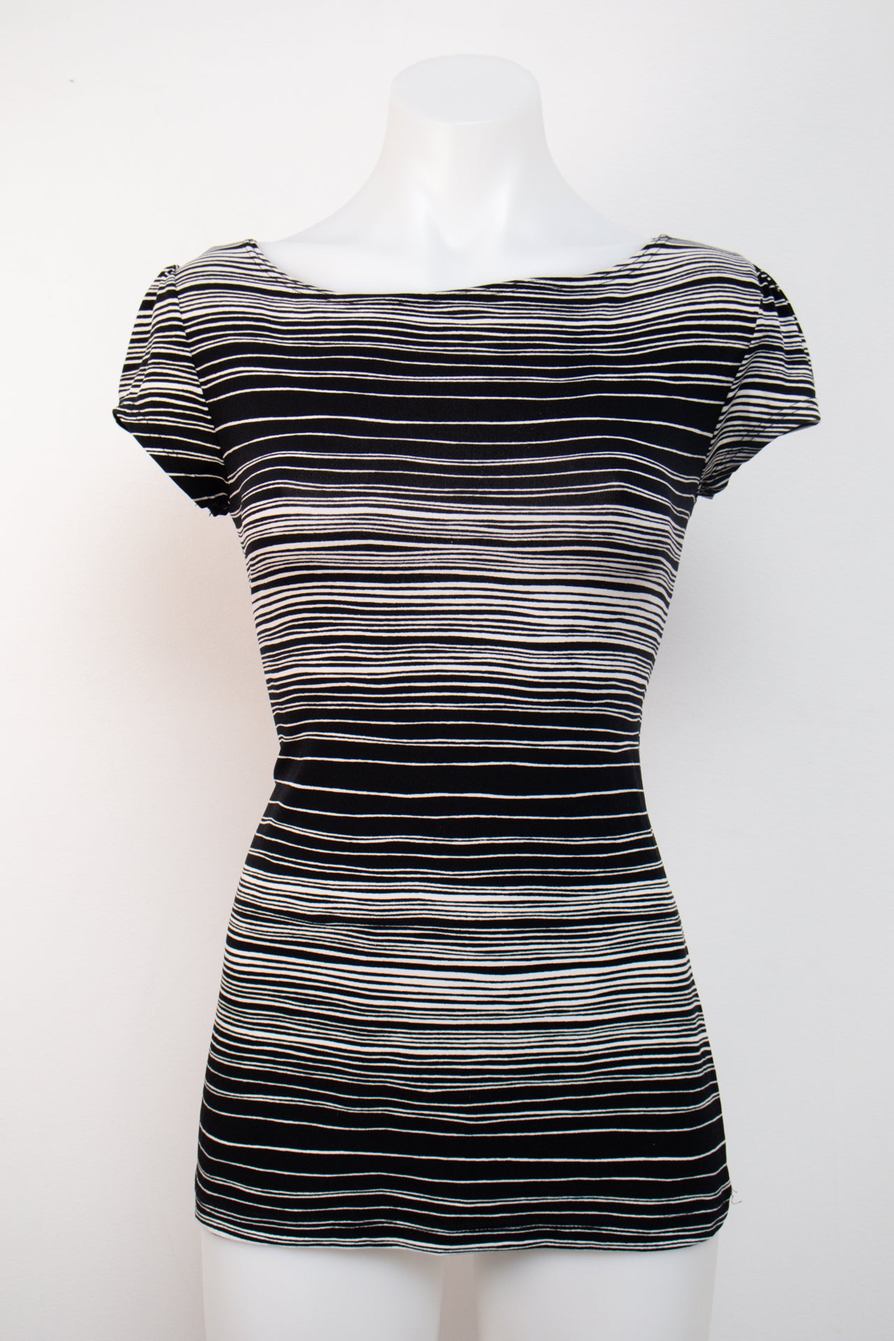 #112 Maurices T-shirt Black | c. | Size 8