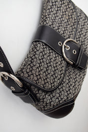 #169 Coach Shoulder Bag Black | c. 206 | Size