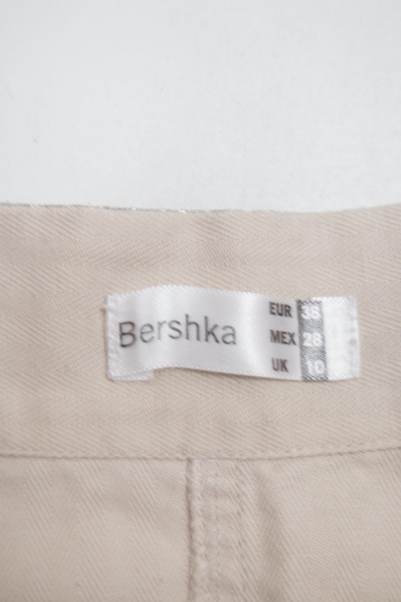 #180 Bershka Skirt White | c. 199 | Size 10