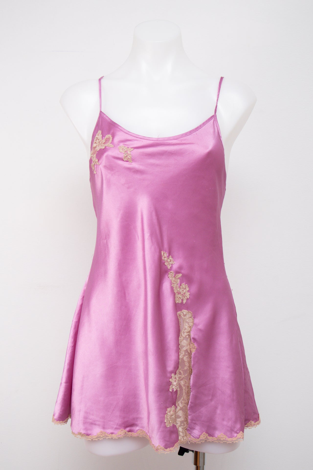 #090 Victoria's Secret Camisole Pink | c. 201 | Size 8