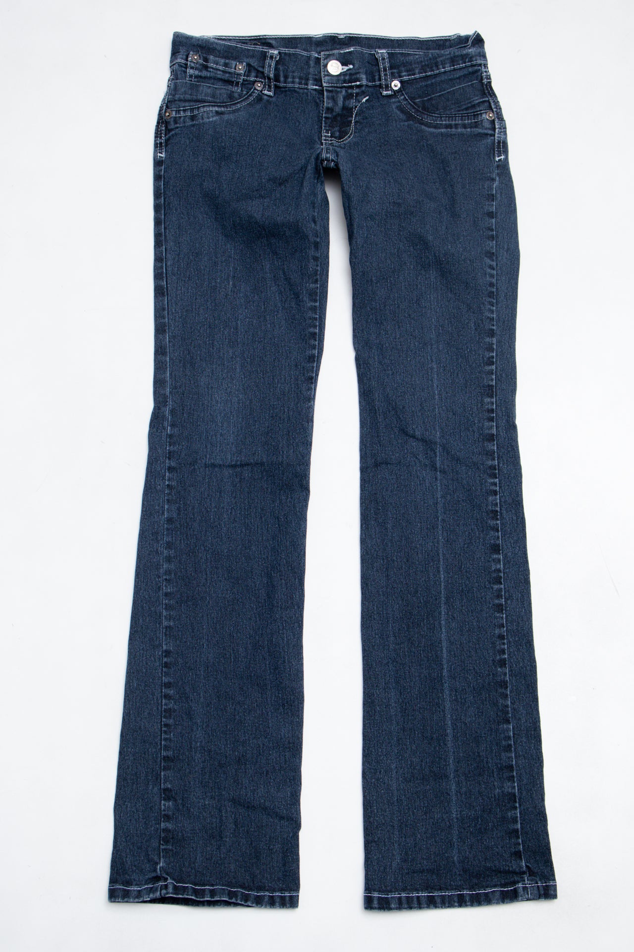 #195 Beverly Jeans Blue | c. 201 | Size 16.5