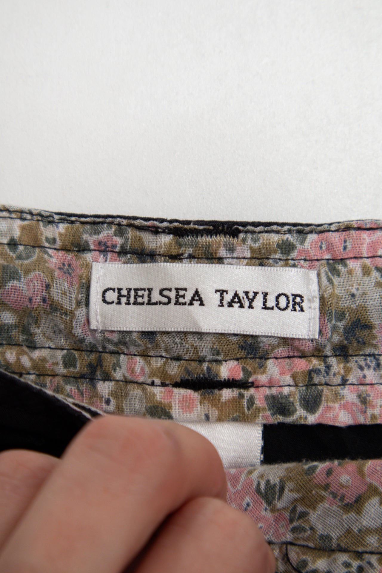 #15 Chelsea Taylor Shorts Black | c. 188 | Size 8