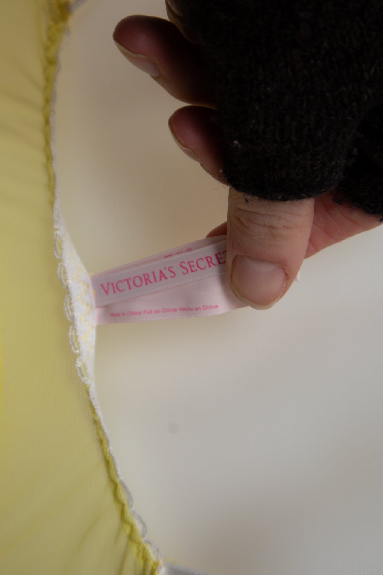 #124 Victoria's Secret Camisole Top Yellow | c. 206 | Size 8