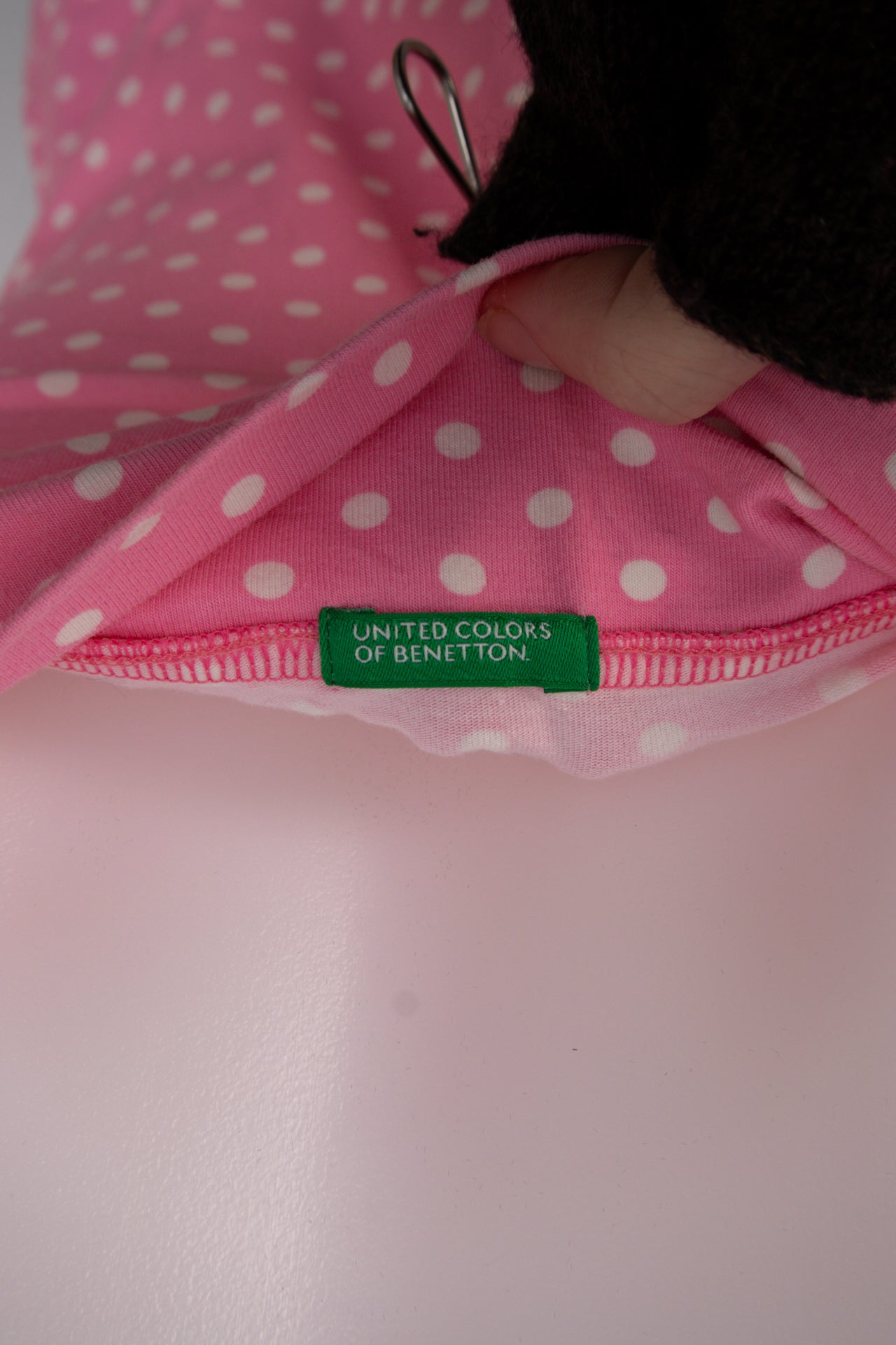 #169 United Colors Of Benetton Top Pink | c. 211 | Size 8