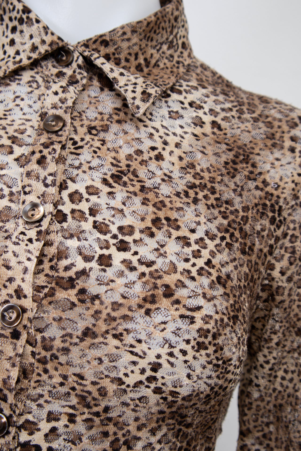 #072 Nine & Company T-shirt Brown | c. 200 | Size 8