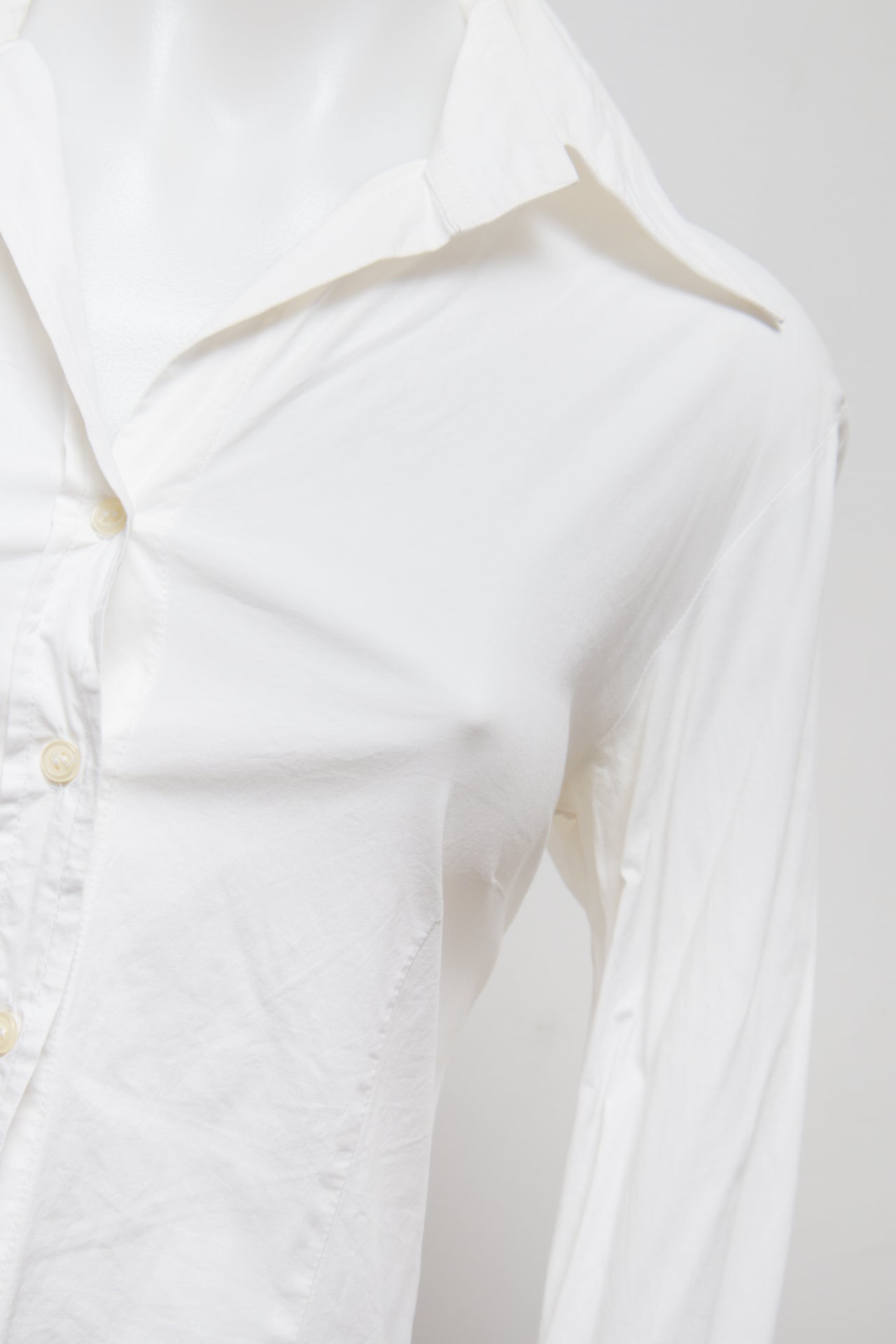 #95 Investments T-shirt White | c. 191 | Size 10